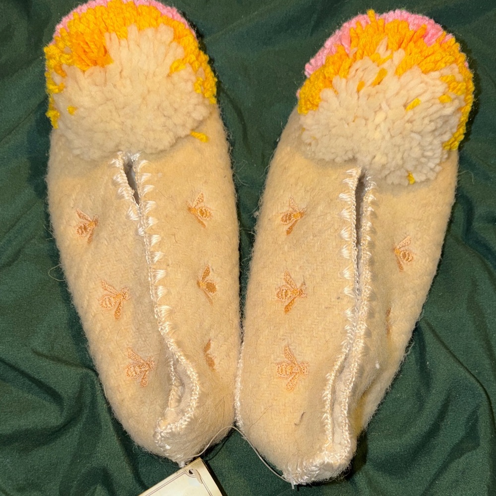 Colorful Wool Slippers - Picture 10 of 10